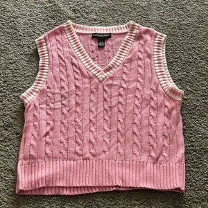 Cute preppy pink knitted sleeveless vest